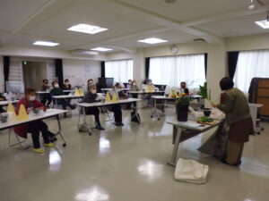 ひまわり･ほほえみ学級合同 　フラワーアレンジメント